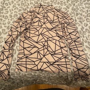 Pink and black geometric triangle pattern long sleeve top